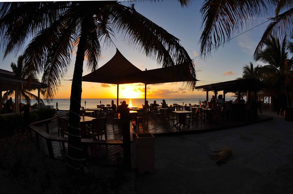 Bohio Dive Resort Cockburn Town ภายนอก รูปภาพ